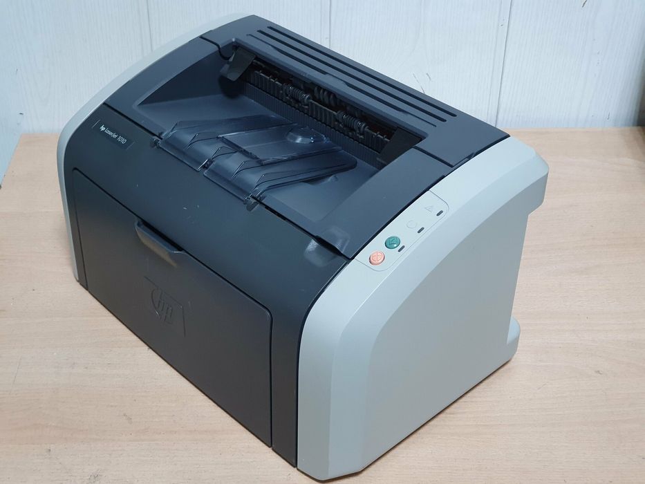 Продам Срочно!!! Принтер hp 1010