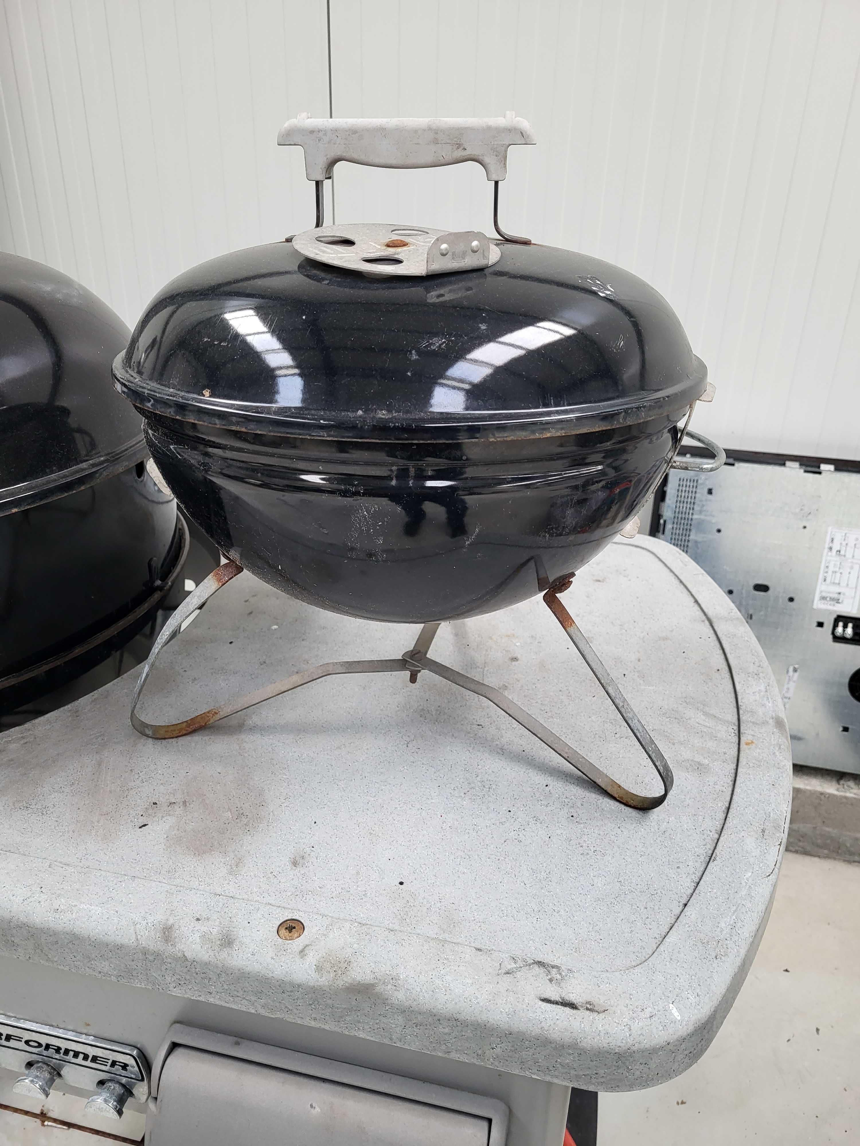 Grătar portabil Weber Smokey 37cm