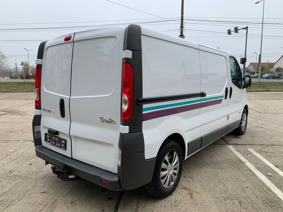 Renault Trafic 2.0 CDTI 115CP Euro 5 – An 2012 – Lung – Clima
