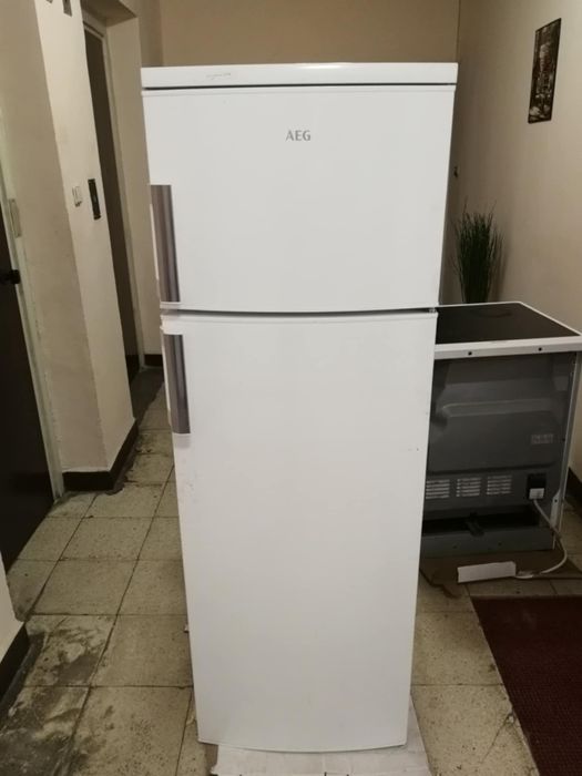 Хладилник AEG RDB72721AW