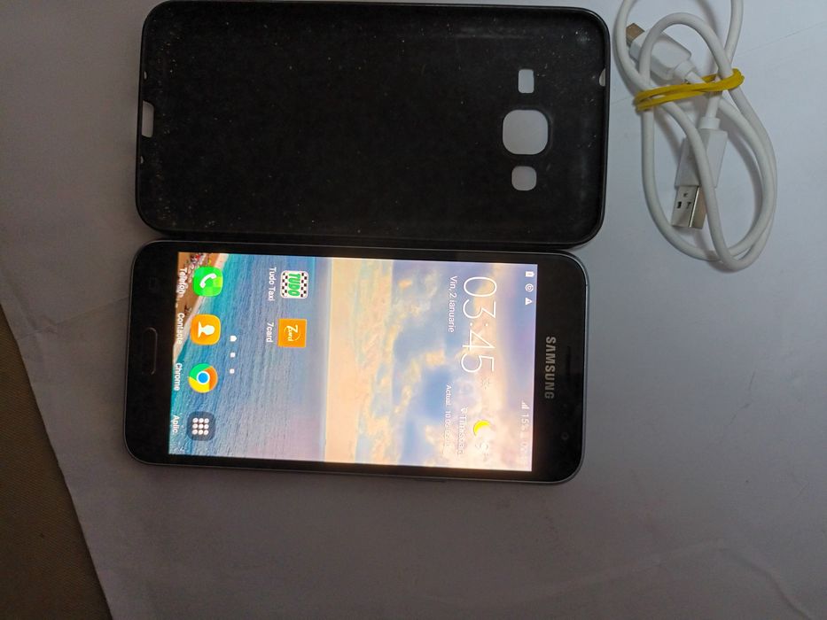 Samsung galaxi J 3