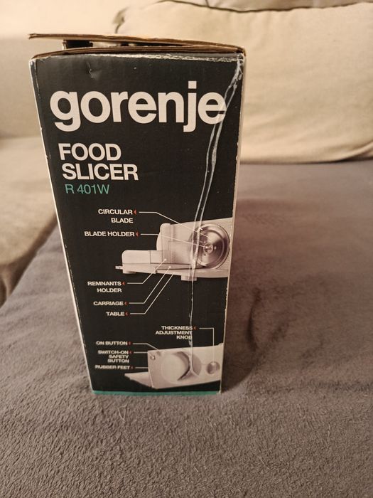 Резачка за хляб и колбаси