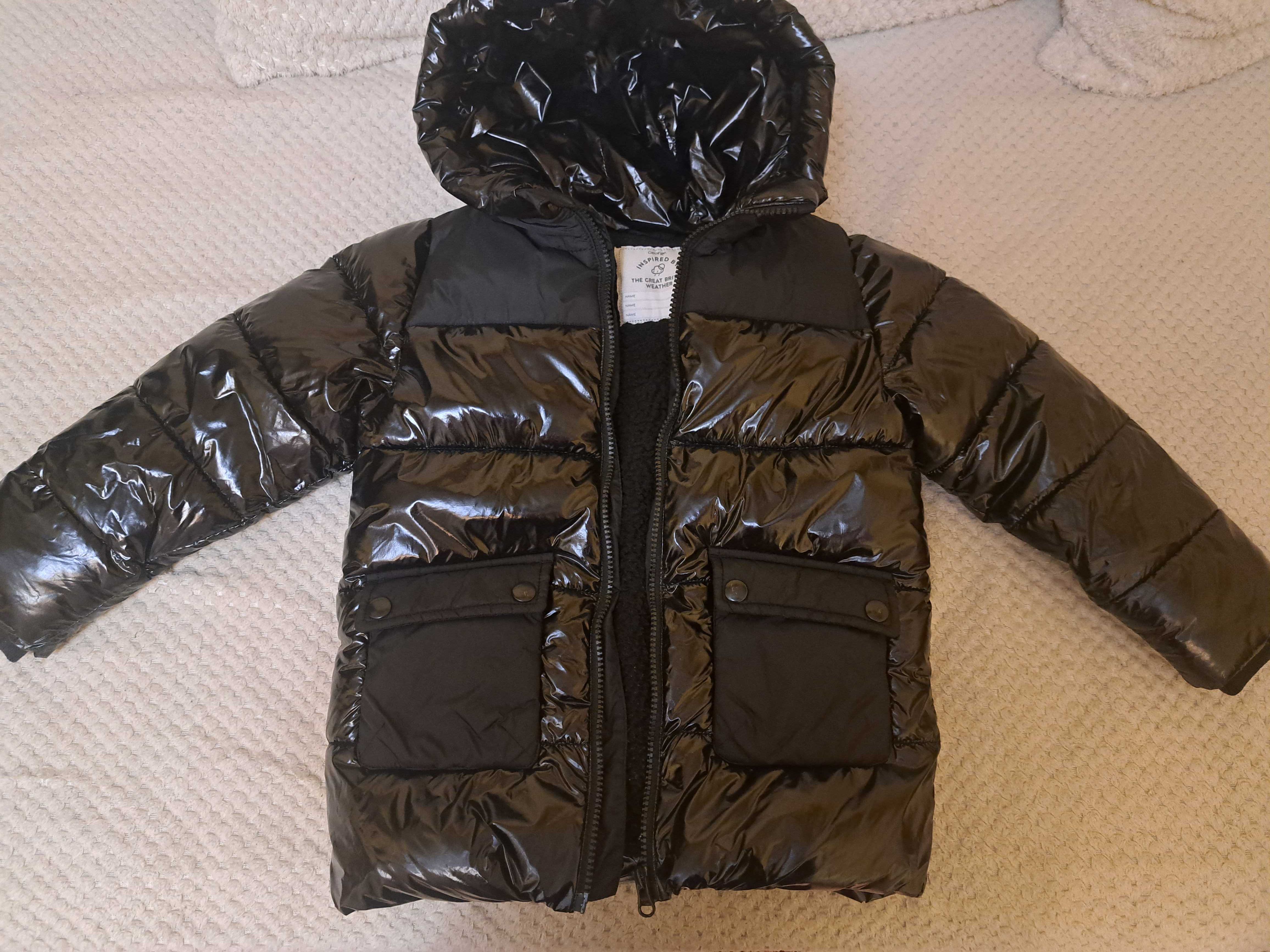 Черно лачено шушлеково яке Asda George 5-6 години