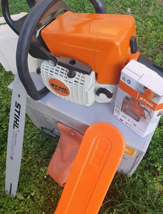 STIHL MS 250 Моторен Верижен Трион