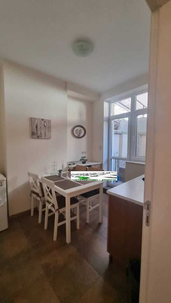 Дава се под наем Офис в Пловдив, Център - 86 кв.м за 438.6 € - Снимка #3