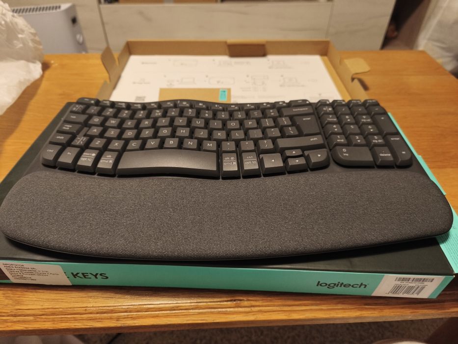 Tastatura LOGITECH Wave Keys wireless