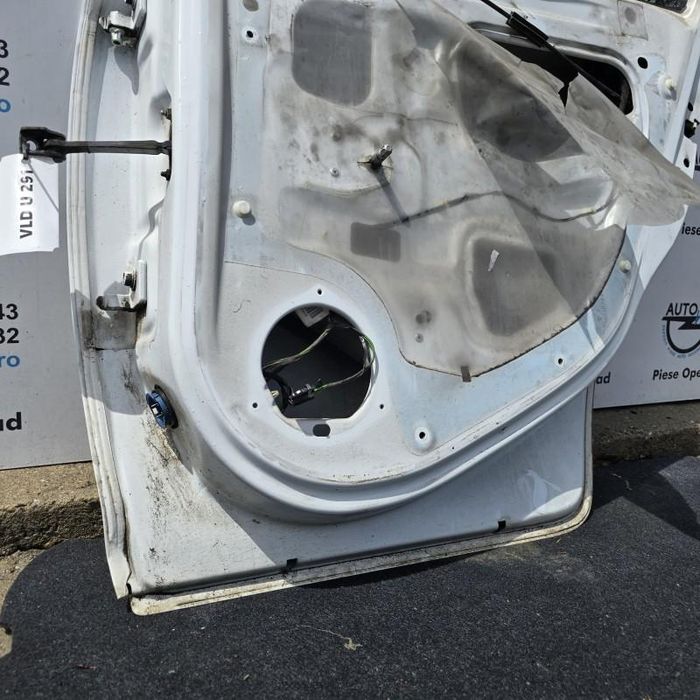 Portiera usa Y474 dreapta spate Opel Corsa D facelift