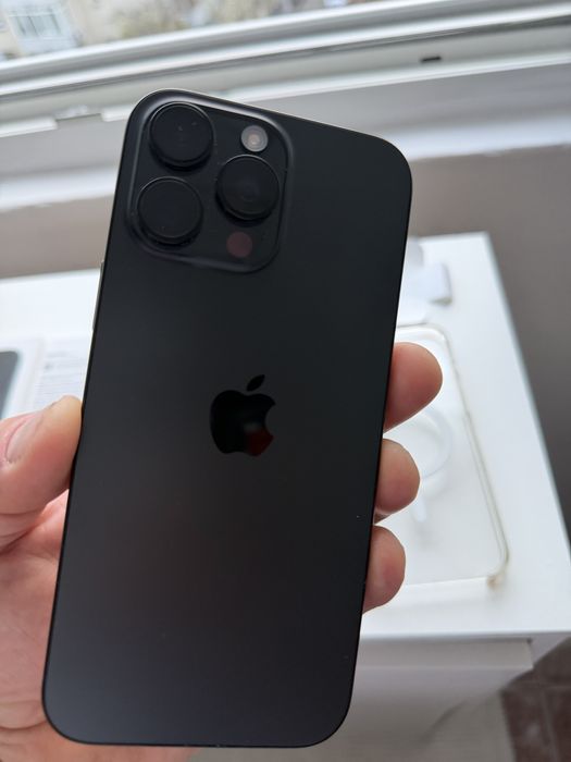 Vand iphon 16 pro max