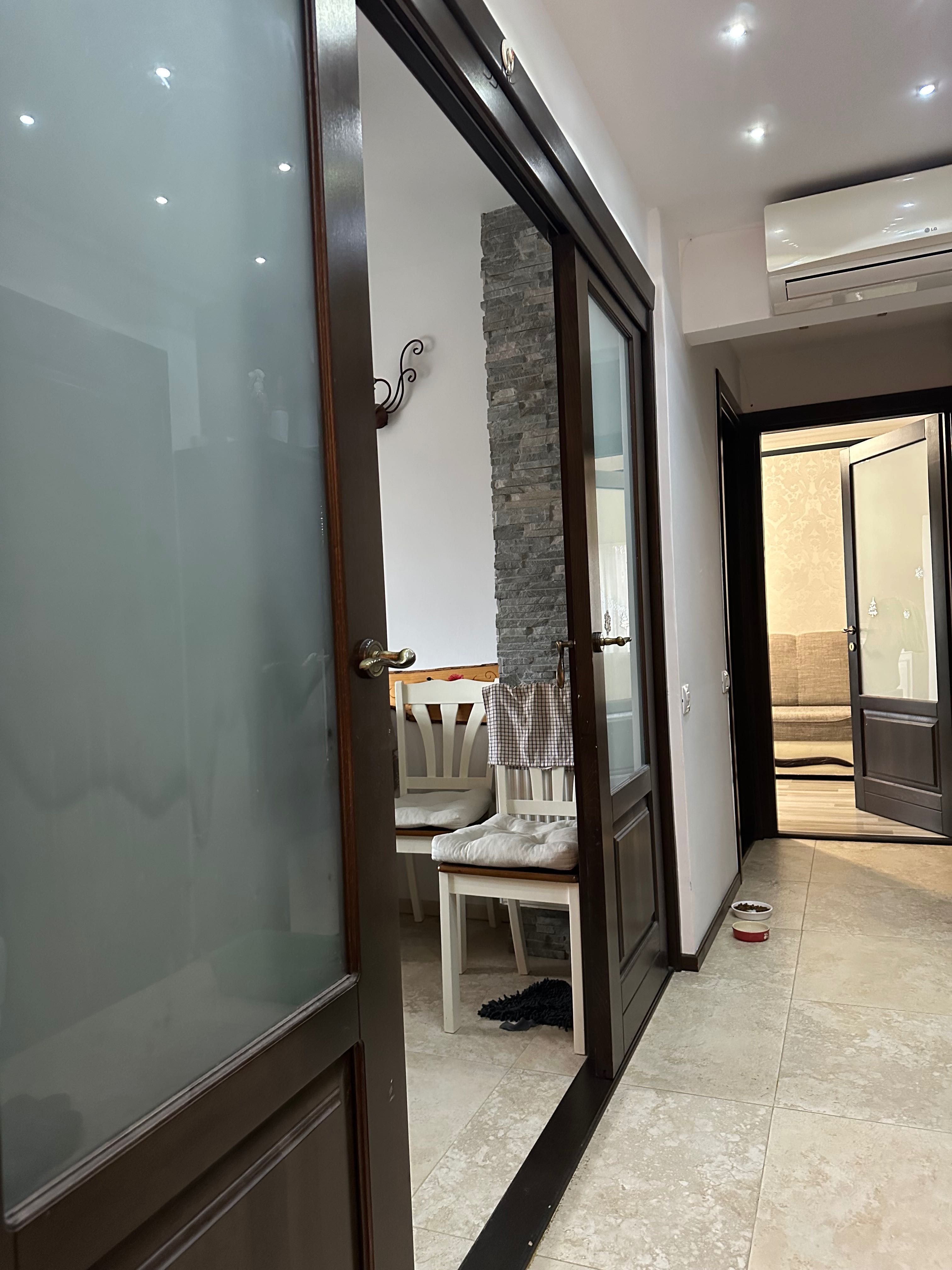 Închiriez apartament 2 camere Racadau