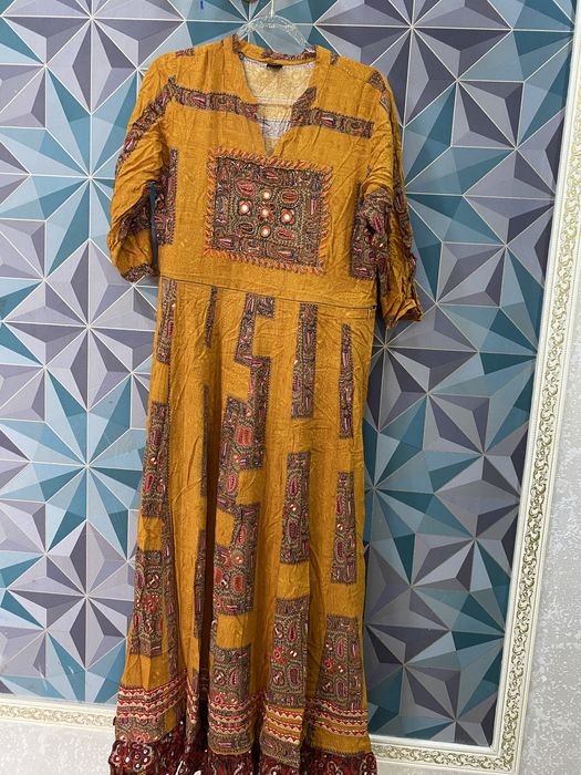 Көйлектер кигенде төгіліп әдемі тұрады