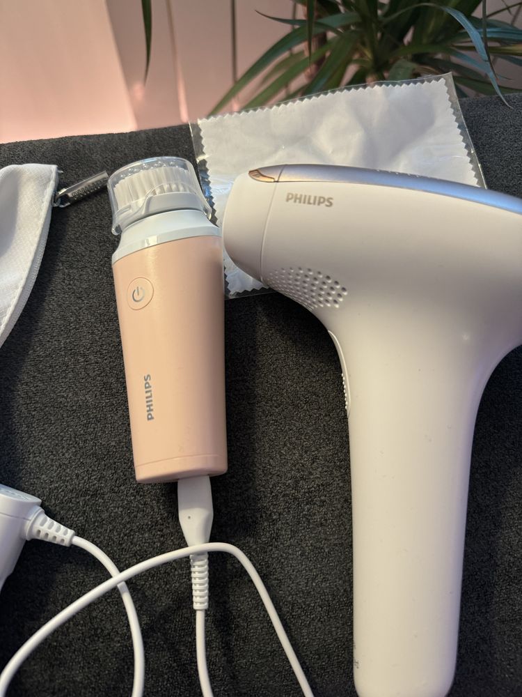 Фотоепилатор IPL Philips Lumea Advanced BRI922/00, 250 000 импулса