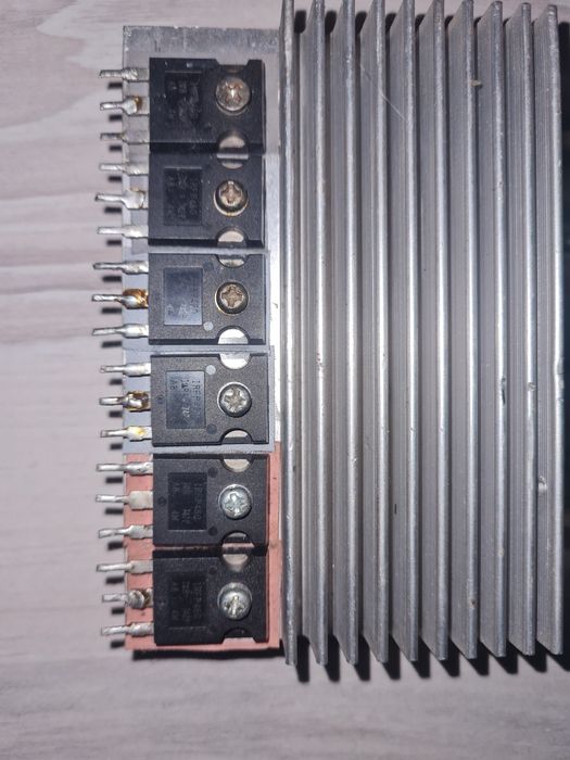 Kit invertor 12/220 cu irfp460