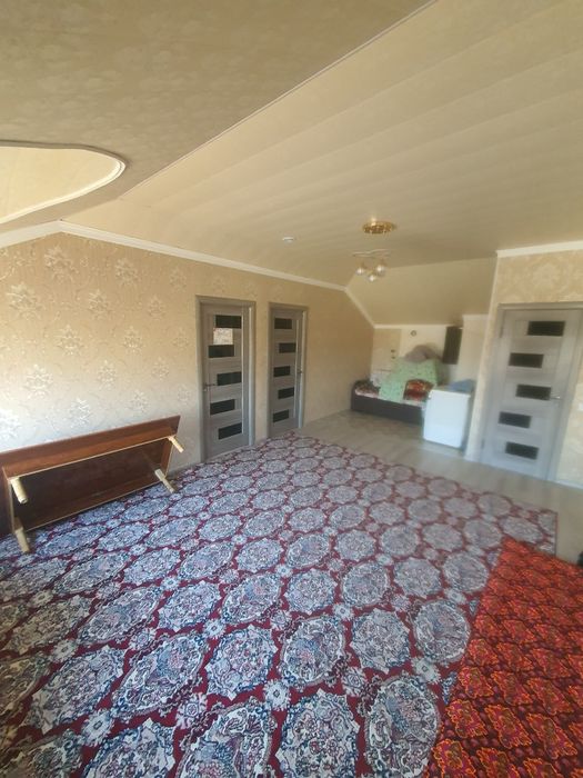 Uy sotiladi ajoyib holatda