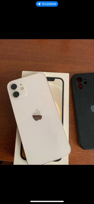 Продам айфон 12 в идеальном состояние