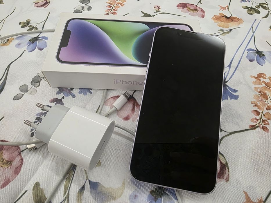 Продавам Iphone 14 128GB Purple
