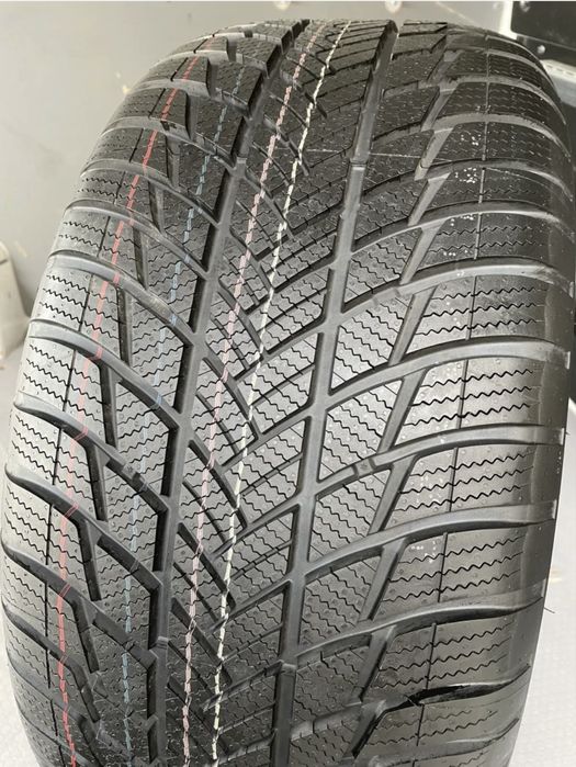 255 50 r18 Bridgestone iarna noi