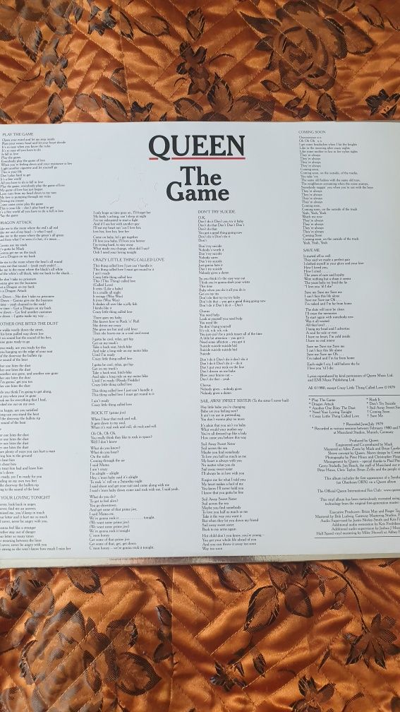 Продается виниловая пластинка QUEEN-THE GAME