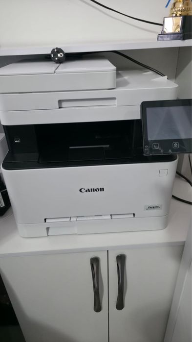 Продам принтер.цена 120000 тенге