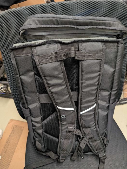 Rucsac laptop gaming Dell 17" nou