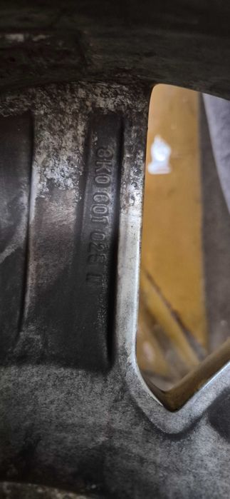 Оригинални ал.джанти 17 цола Ауди