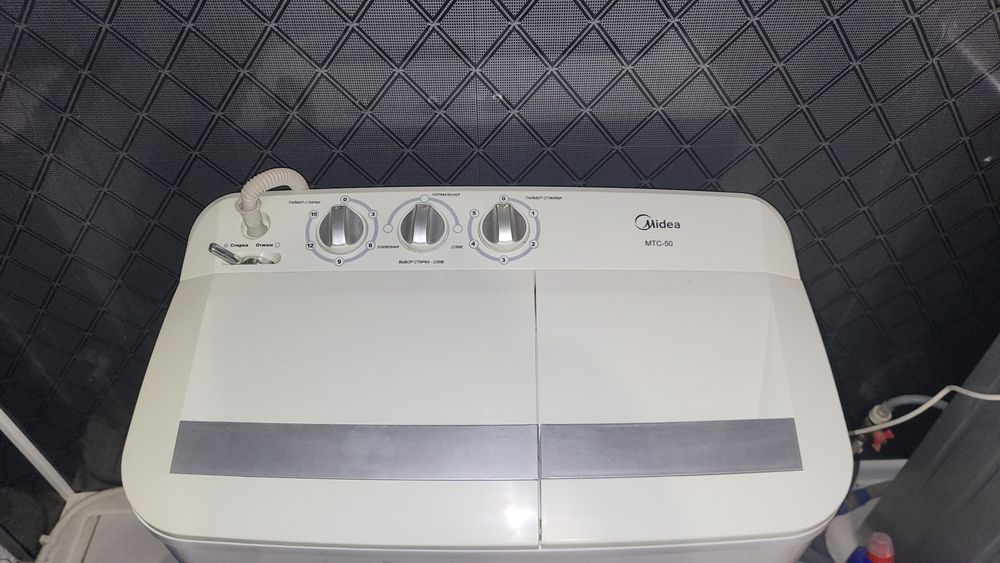 Стиральная машина(полуавтоматическая)