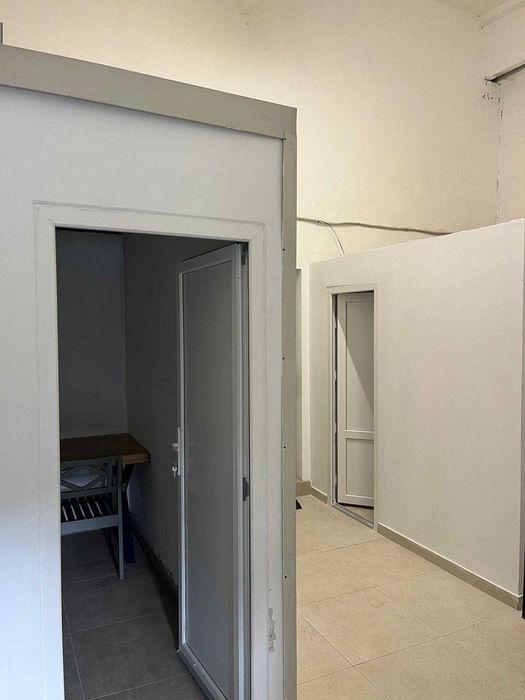 Vânzare echipamente depozit cu cameră frig, cu preluare chirie Cluj
