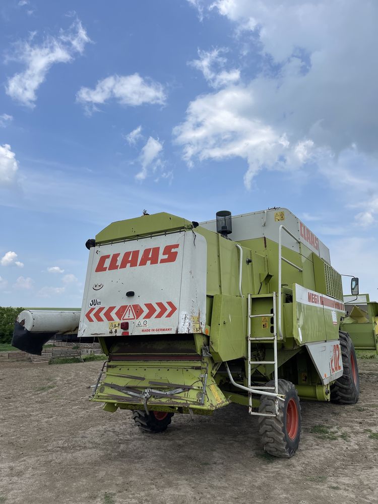 Claas mega 202.