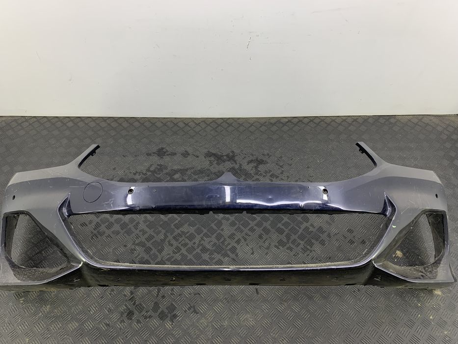 Dezmembrez Bara fata de pe BMW Seria 8 G14,G15,G16 2019-2023