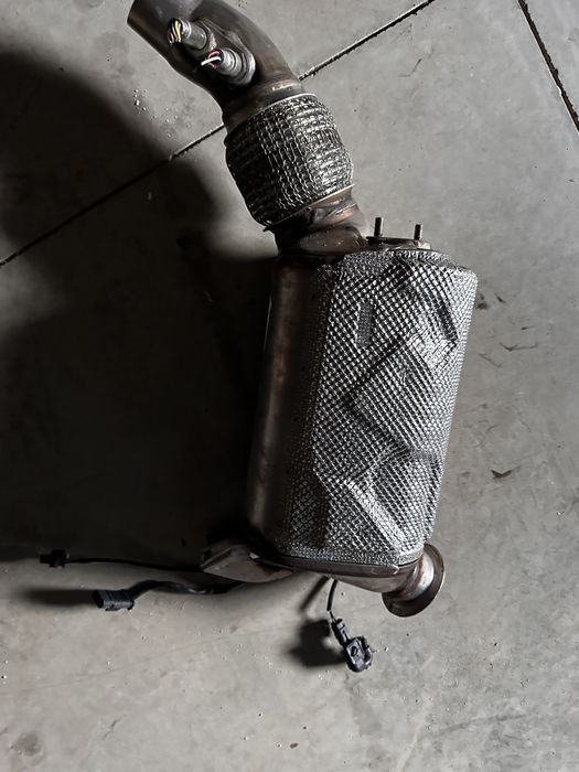 Filtru particule pentru BMW G20 G21 G30G31 G32