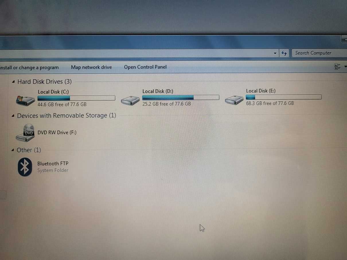 Продавам лаптоп Toshiba Satellite L300