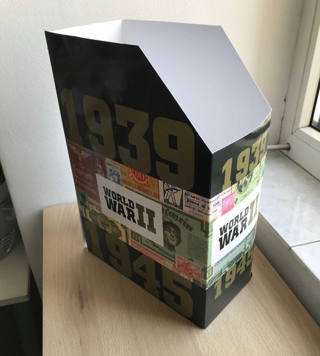 Lot Istoria celui de-al doilea război mondial prin Bancnote și Timbre