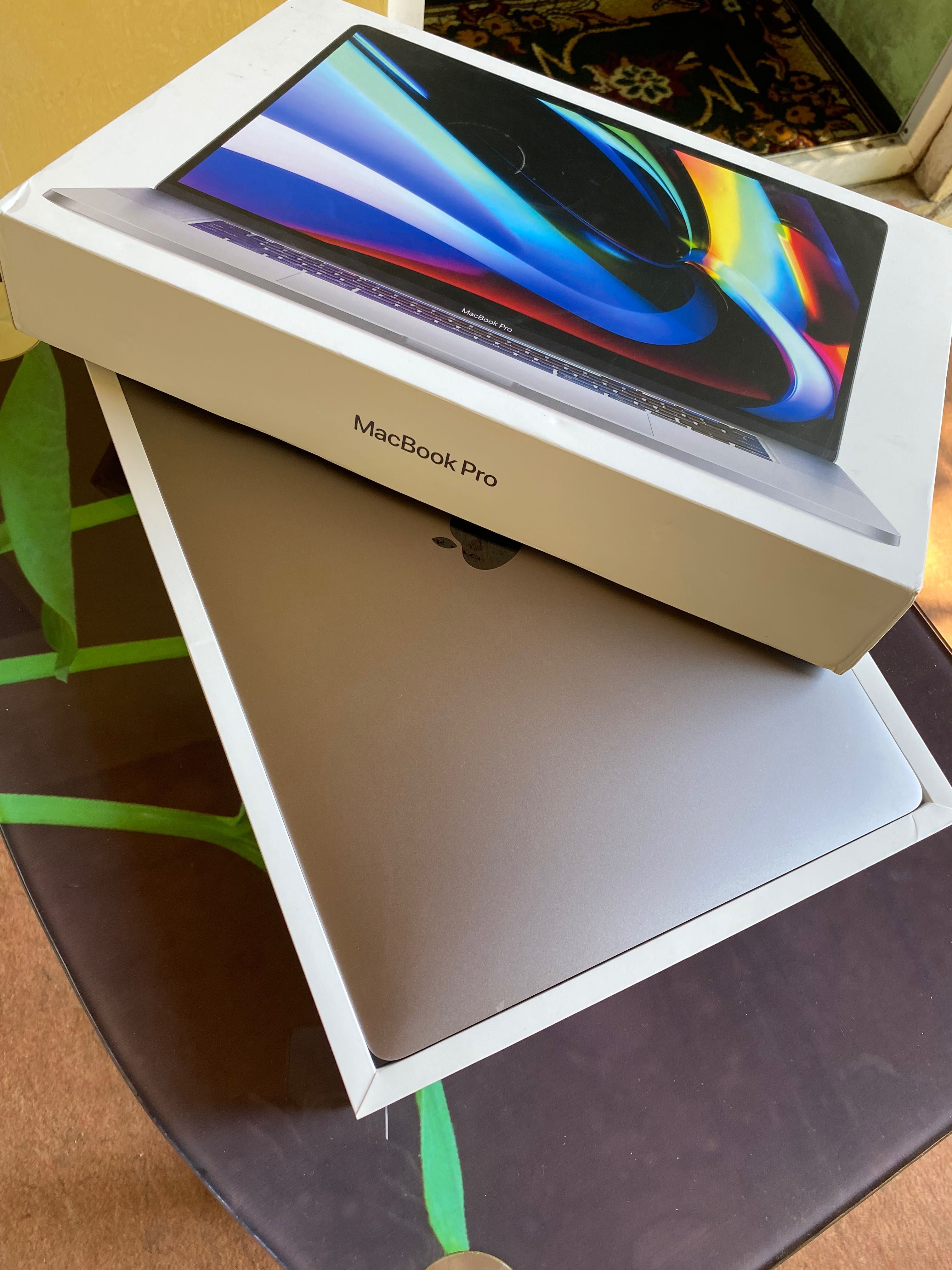 Maakbook Pro 16 8-ядерный процессор Intel Соre i9
