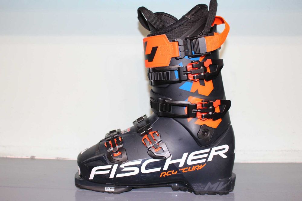 clapari ski/schi Fischer RC4 CURV130 nr.41