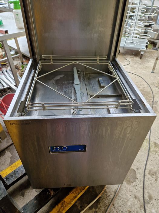 Mașina spălat vase cu sau fara capota, spalare rapida, inox, 380v