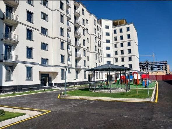 2х комнатная с мебелью и техникой в новостройке