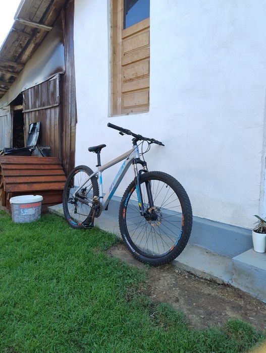 Vând bicicleta AfiSport M2