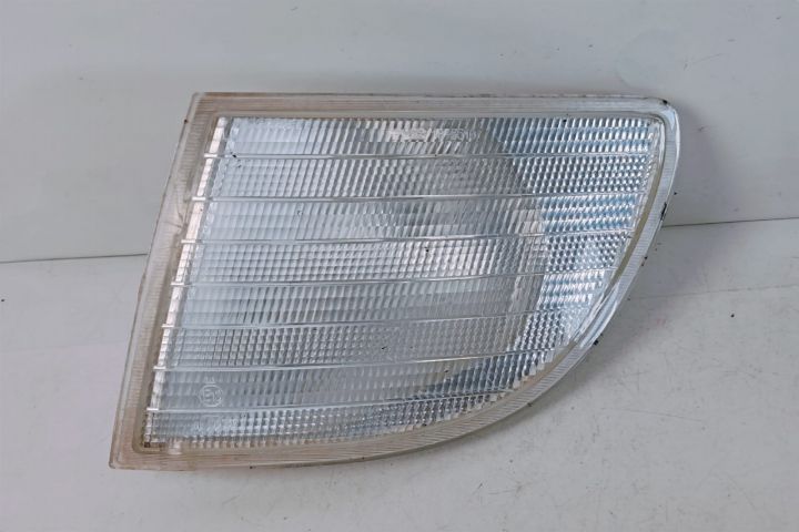 Semnalizator stanga 185510B Mercedes-Benz Vito W638