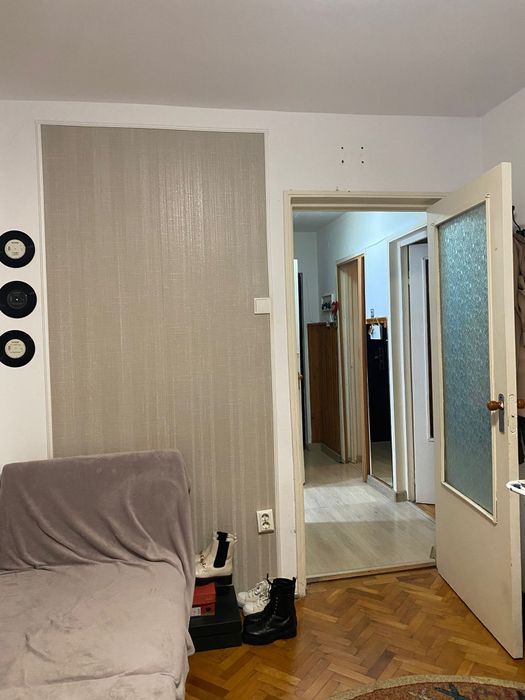 Apartament 2 camere + bucătărie, baie și balcon