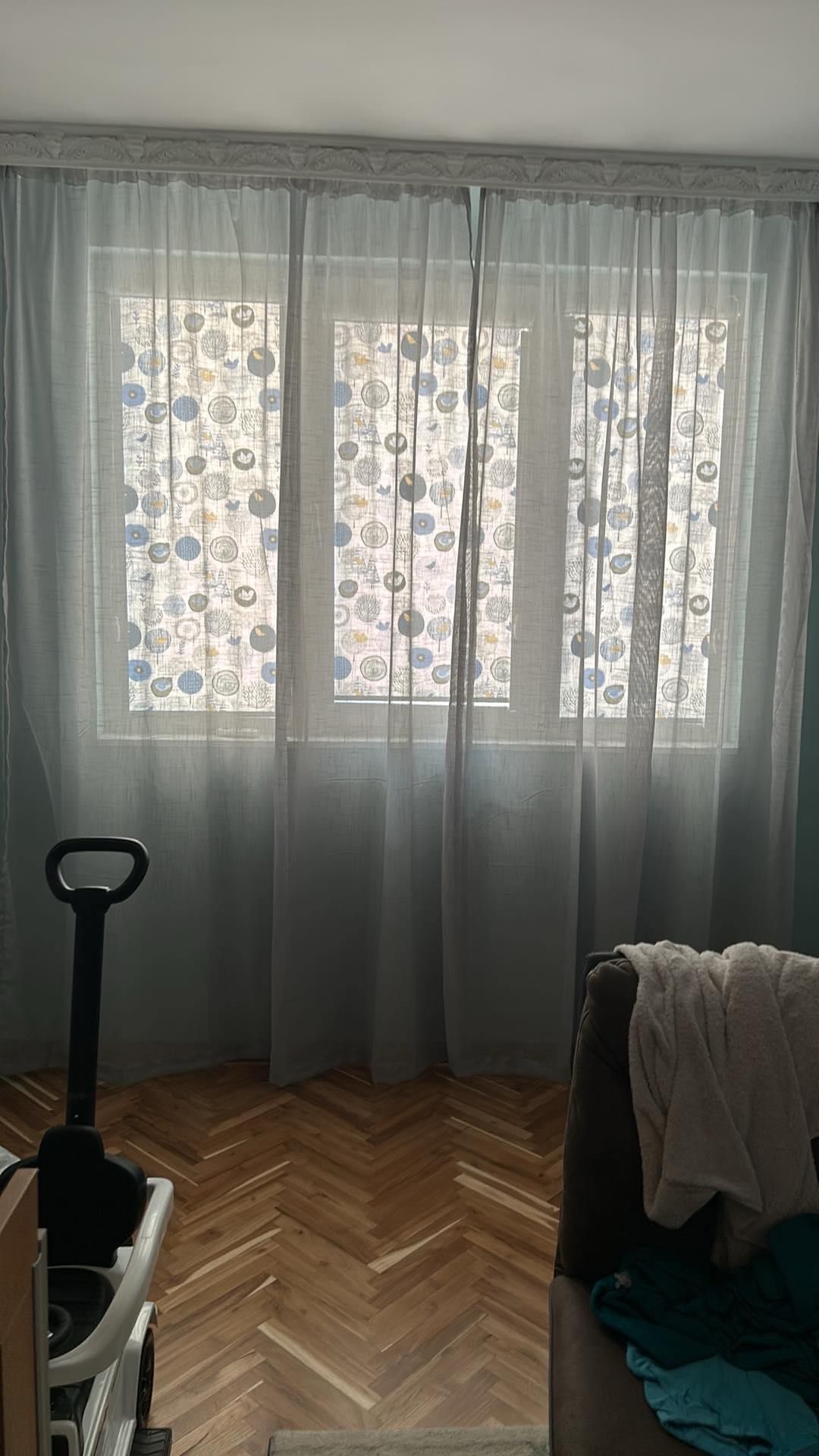Сиви Завеси , пердета