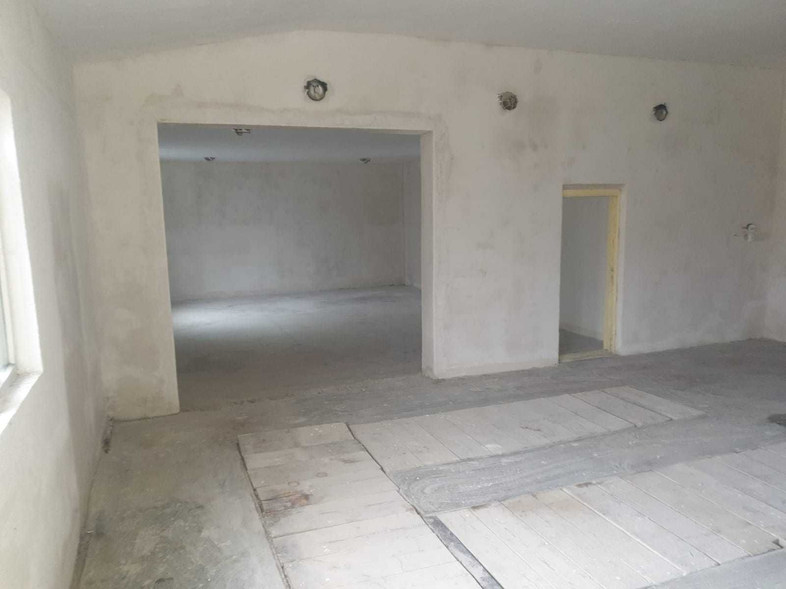 Hala Calea Moldovei