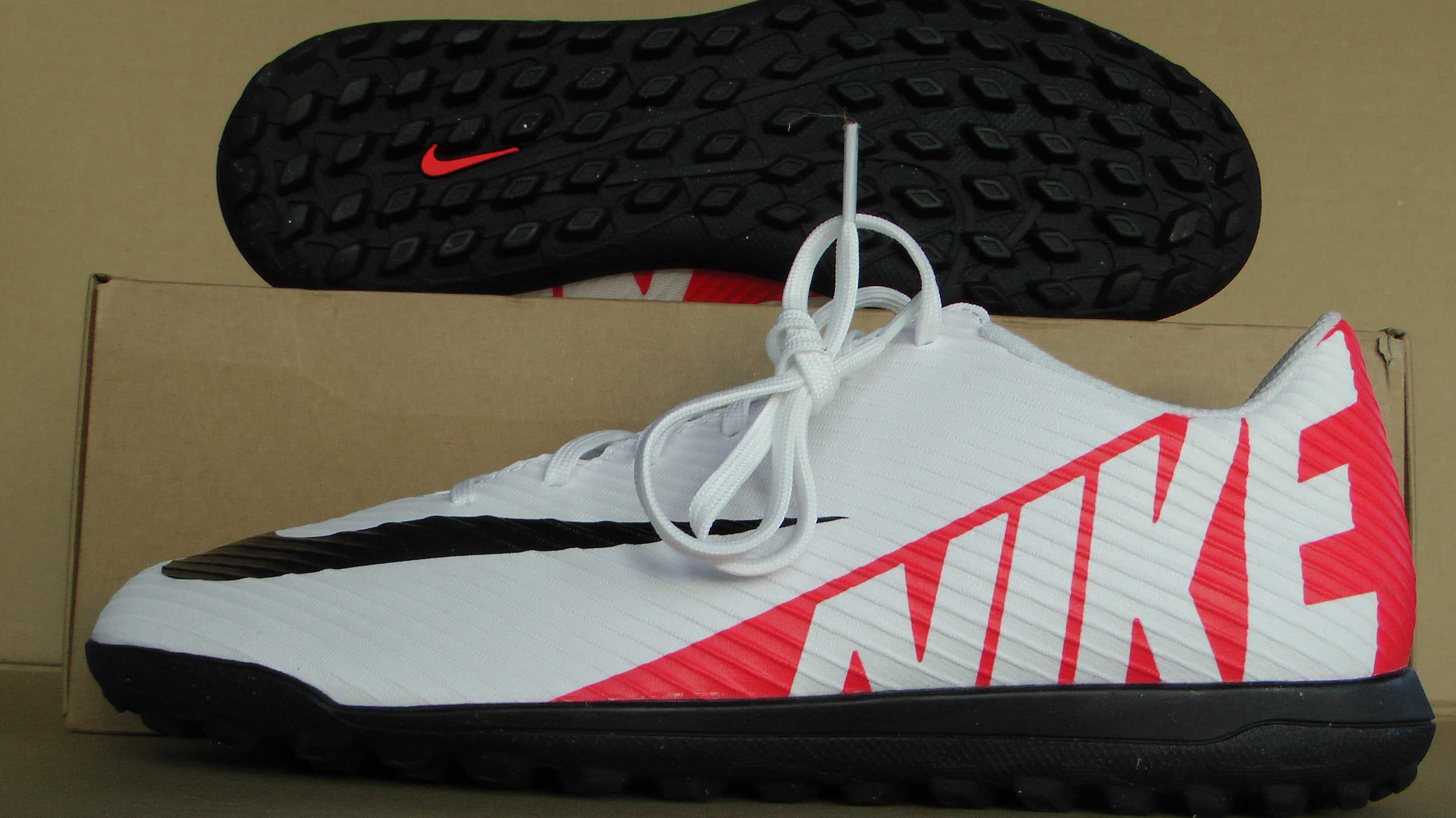 Ghete fotbal sintetic NOI Nike  Vapor 15 Club marimea 44