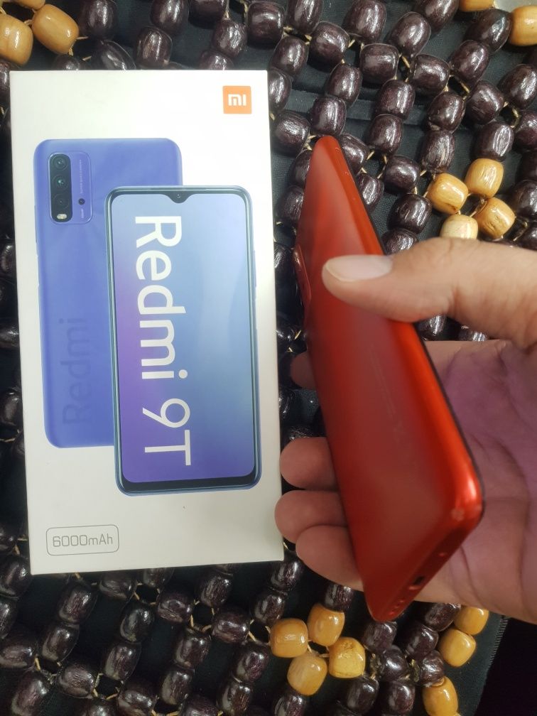 Redmi 9T 128/gb Xolat yaxshi Karopka bor