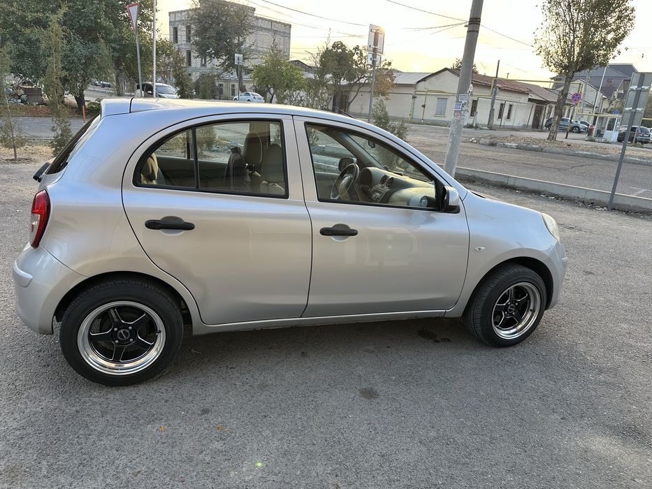 Nissan micra avtomat