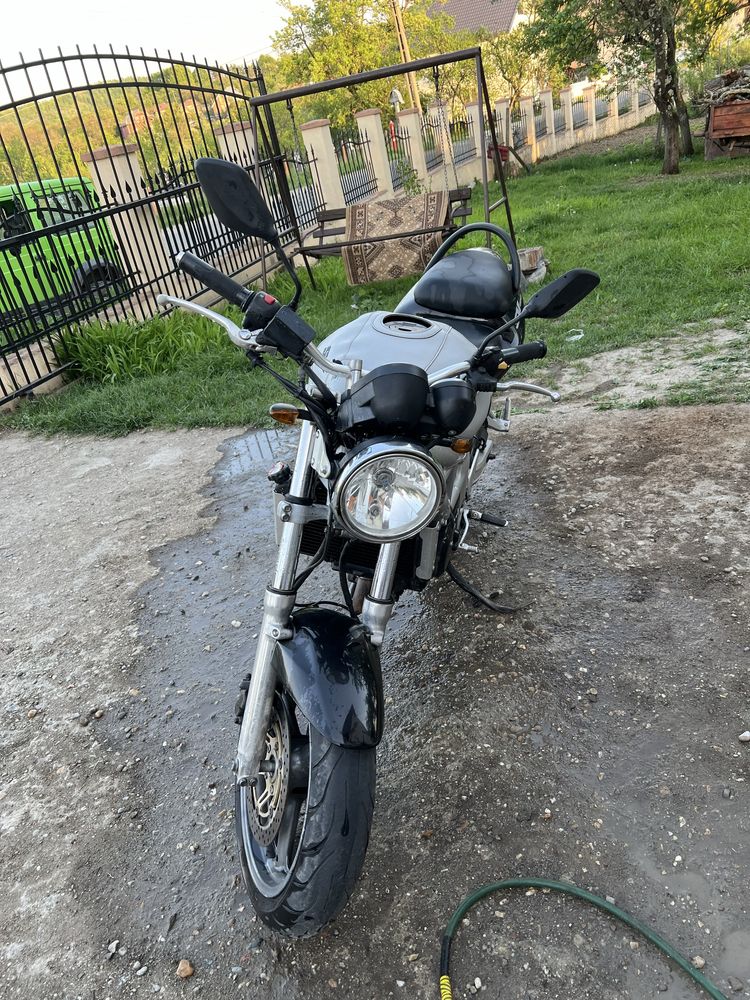 Suzuki SV650 2001