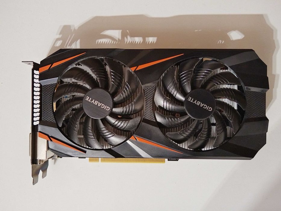 Видео карта GIGABYTE GeForce GTX 1060 6GB WINDFORCE OC