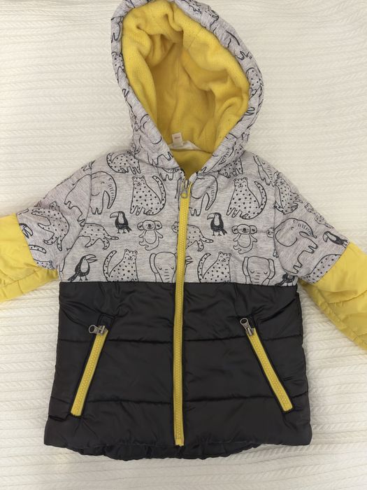 Продам детскую куртку