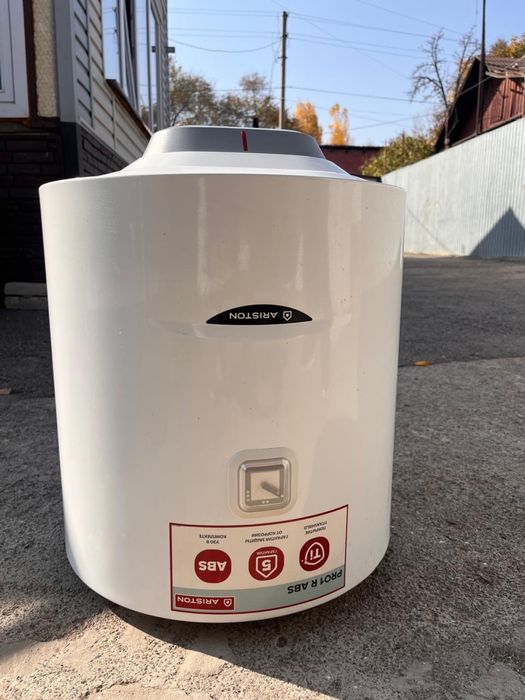 Продается бойлер ARISTON