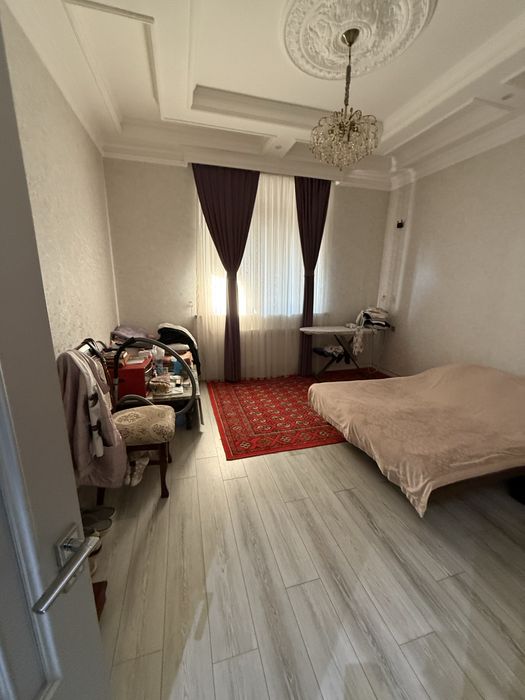 Sergeli 3A Arentir 3bekat 8ta xona 4ta sanuzel srochni sotladi