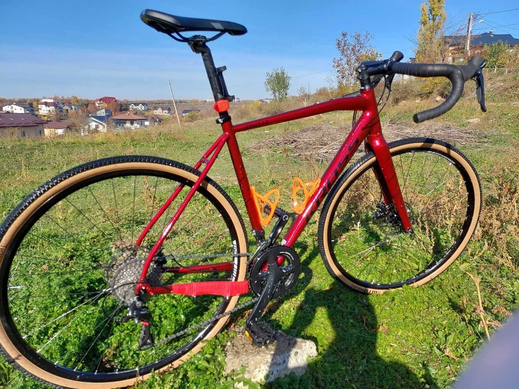 Bicicleta KROSS Esker 2.0 gravel/ciclocross/anduranta/cursiera