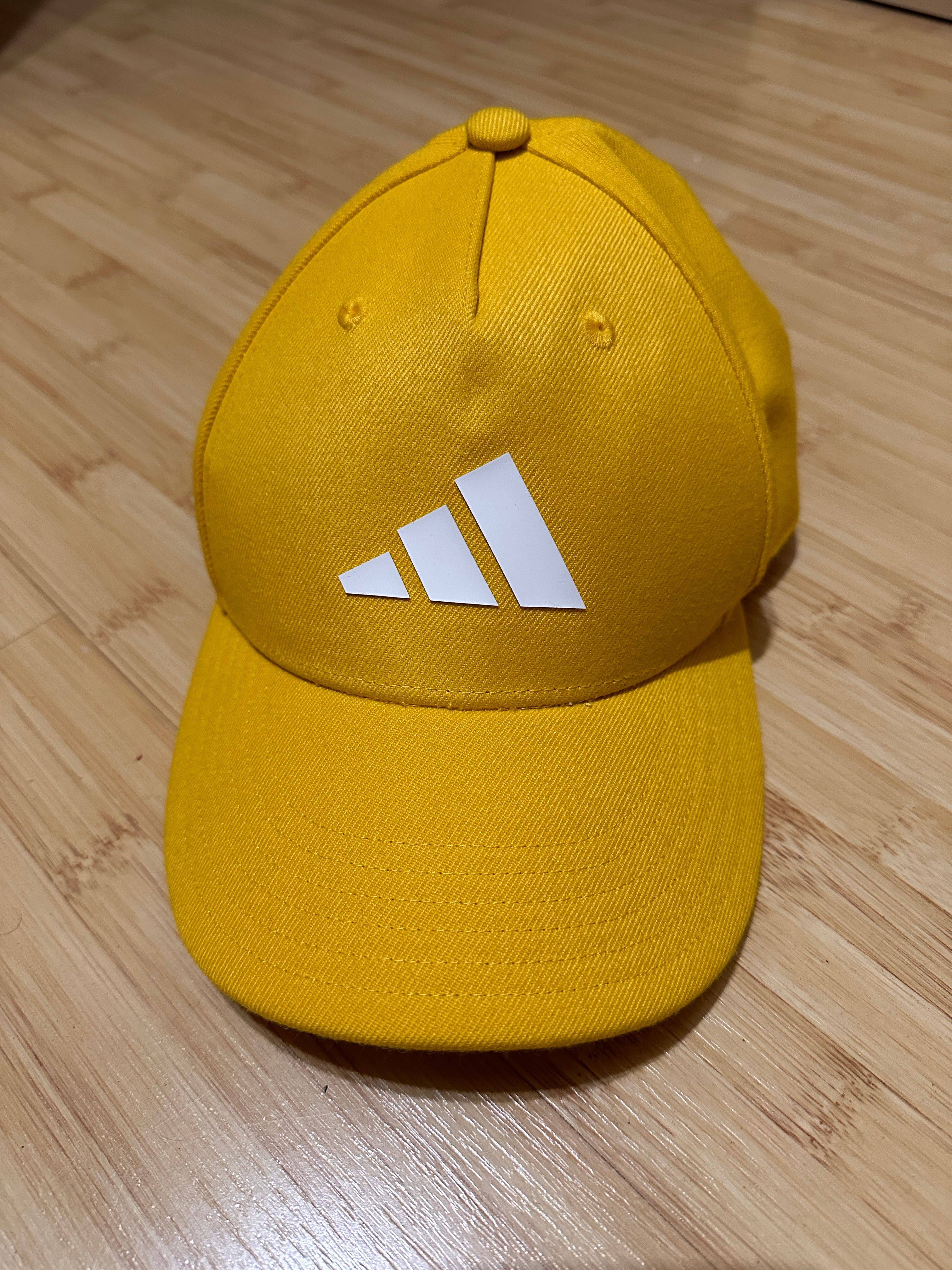 Adidas шапка с козирка